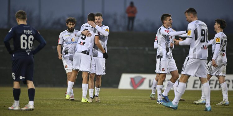 Sportske novosti – Teren u Turopolju bio je među najboljima u Hrvatskoj, no onda je došla bolest. Evo kad se kreće u obnovu