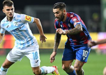 Sportske novosti – UŽIVO: Derbi na Poljudu, Hajduk i Rijeka traže prolazu u polufinale Kupa