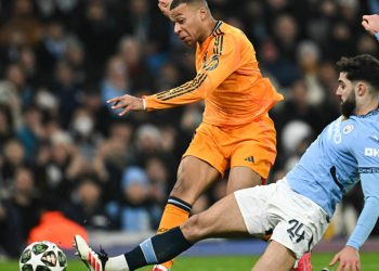 Sportske novosti – UŽIVO: Hrvati u središtu nogometnog blockbustera, koji će se gigant večeras oprostiti od Europe?