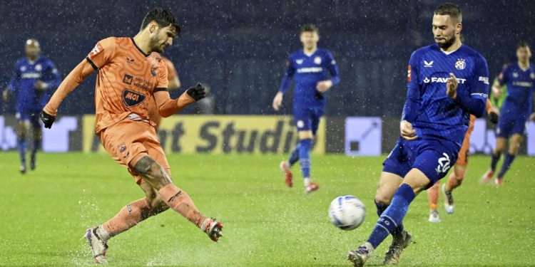 Sportske novosti – UŽIVO/VIDEO: Dinamo u pet minuta promašio čuda, nevjerojatan potez Malenice!