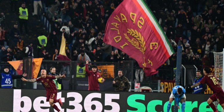 Sportske novosti – Uefa kaznila Romu, Eintracht i Twente zbog ponašanja navijača