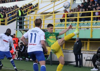 Sportske novosti – VIDEO: Kiks Hajduka u Puli, VAR izvan funkcije ‘pomogao’ Bijelima? Sumnjivi gol Bambe donio bod