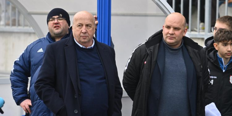 Sportske novosti – Za kraj trilera: ‘Sportski direktor? Pišete svašta. Sa Zajecom se savjetujemo, ali zna se tko vuče poteze u Dinamu’