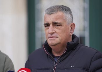 Studenti posadili tisuću sadnica vinove loze u Donjim Glavicama