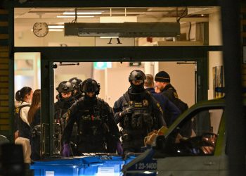 Švedska škola pucanja najnovije: Učitelji govore o hororu kao 11 mrtvih u najgorim masovnim pucnjavama u povijesti zemlje