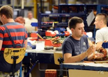 TRAŽITE POSAO Ovo su najplaćenije i najtraženije profesije u BiH za 2025. godinu