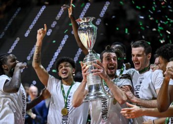 Talijanski košarkaški kup, Trento je pobijedio napadom. Milan umoran