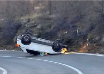 Terenac se prevrnuo na krov, a Dubrovčanin završio u mostarskoj bolnici