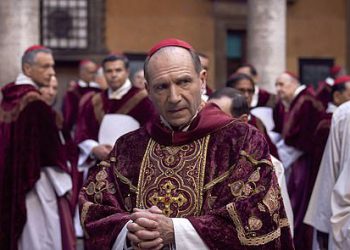 Tko je spreman trijumfirati na večerašnjim BAFTAS -u? Konklava i brutalist među favoritima uoči blistave ceremonije – s Ralph Fiennesom i Demi Mooreom postavljeni za izvlačenje gonga