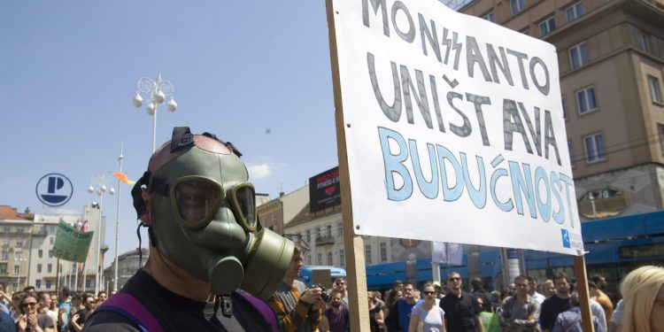 Tko zna koliko smo ga pojeli?! Insekticid Klorpirifos opet pronađen u hrani, pripazite imate li ovo kod kuće