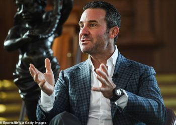 Top Rang Boxing Exec Hid Secret Deal s navodnim šefom zločina iz ESPN -a i Bob Arum, tvrdi da je tužba bomba