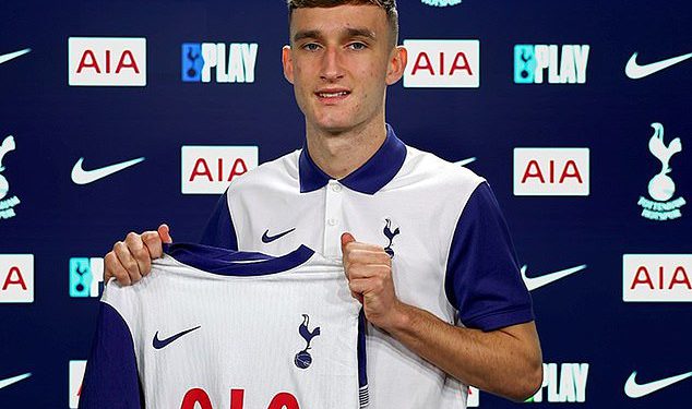 Tottenham Kompletni rekordni potez za irskog tinejdžera – samo nekoliko sati nakon što je uvjerila kolegu tinejdžersku zvijezdu Mathys Tel da se pridruži na posudbi iz Bayern Münchena