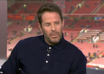 Tottenham su markirani “strašno” i “lošiji od Accringtona”, jer ih rastrgavaju Sky Pundits Redknapp i Carragher nakon njihove kapitulacije 4-0 protiv Liverpoola