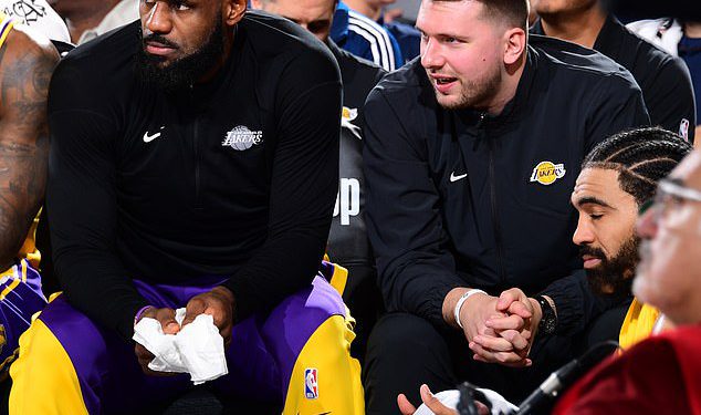 Trener Lakersa otkriva kada se nada da će Luka Doncić debitirati nakon što je bombaša NBA trgovina iz Dallasa