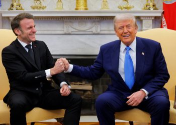 Trump i Macron razigrani u Ovalnom uredu; Musk smanjuje ultimatum dat saveznim radnicima: ažuriranja uživo