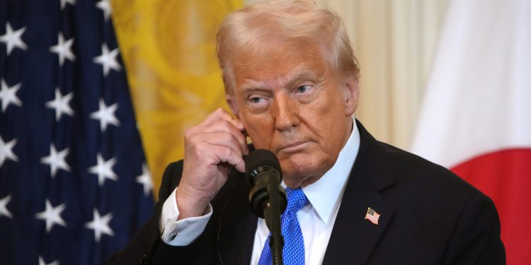 Trump kaže da će “vjerojatno” upoznati Zelenskog sljedećeg tjedna – RT World News