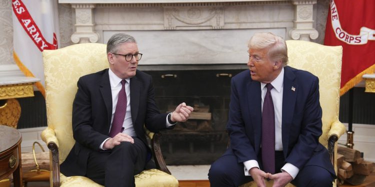 Trump odbija jamčiti rezervu za britansku vojsku – RT World News