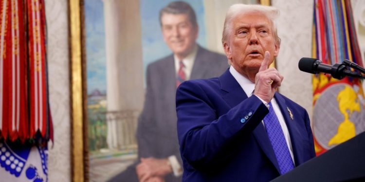 Trump razgovara s novinarima nakon razgovora o Rusiji – RT World News