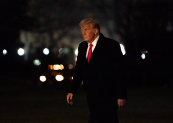 Trumpov plan Gaze neće dopustiti Palestincima da se vrate kao novi čelik, aluminijske tarife za eskalaciju trgovinskog rata: uživo