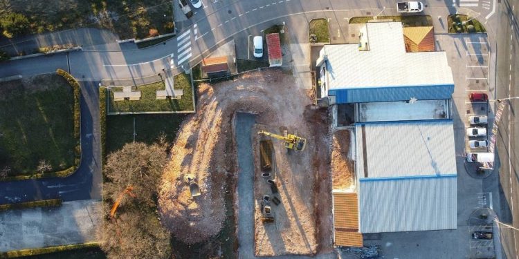 U Bakru planiraju graditi Sportski kompleks – bit će tu bazen, dvorana, vrtić, čak i Vatrogasni dom