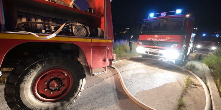 U Sinju i Kaštelima noćas gorjeli ugostiteljski objekti