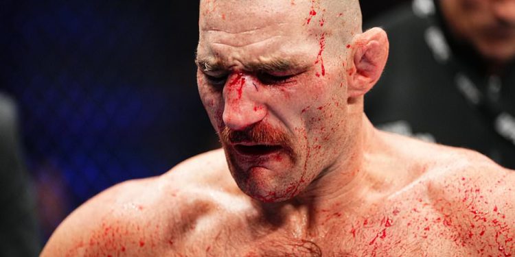 UFC 312 – Sean Strickland vs Dricus Du Plessis LIVE: Brutal moment American UFC star who called Australia a ‘communist country’ gets his nose broken during gruesome title fight in Sydney