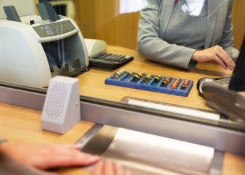 UPOZORENJE IZ BANAKA Korisnicima iz BiH stižu lažne e-mail poruke, građanima se preporučuje oprez