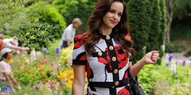 Ubojstvo misterija treba vremena za rast