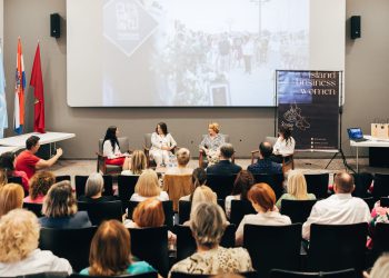 Udruga Žene za otok pripremila pravu poslasticu