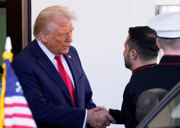 Ukrajinsko-Rusija rata najnovije: Zelensky upoznaje Trumpa kako bi potpisao američki ugovor o mineralima u Bijeloj kući