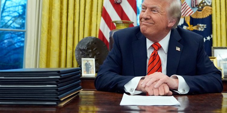 Ukrajinsko-rusko rat najnovije: Trump kaže da će Ukrajina ‘možda biti ruska jednog dana’ dok Putinove snage pokreću raketni napad