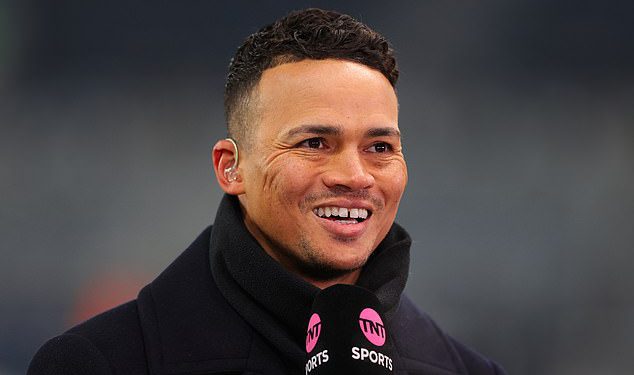 Unutar Jermaine Jenas Bombshell: Kako ‘neugodno’ osoblje odbija raditi sa Skandalom sa seksom koja je sada izbačena iz bračnog kreveta od milijun funti. Mike Keegan otkriva istinu o svom povratku u zračne valove