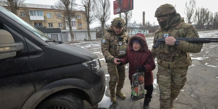 Unutar rata koji je razrijeđen Donjeckom gdje Rusiji napreduju u Ukrajincima budućnosti