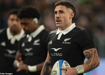 Unutar šok haka koji je podijelio sve crne dok igrači optužuju zvijezdu da ih je “zaslijepio” kontroverznim potezom