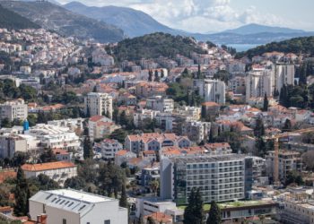 Usvojena je odluka o porezu na nekretnine, provjerite u koju kategoriju spadate!