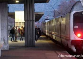 VIDEO Putnici dočekali prvi vlak na relaciji Mostar – Sarajevo