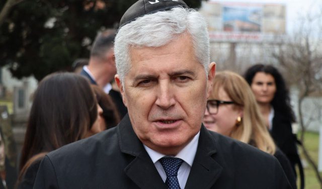 VIDEO Veliki vođa održao konferenciju za medije nakon završetka zasjedanja HNS-a