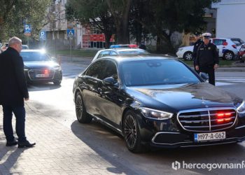 VOZNI PARK INSTITUCIJA BiH 4000 automobila, 15 milijuna KM godišnjih troškova, minimalna kontrola