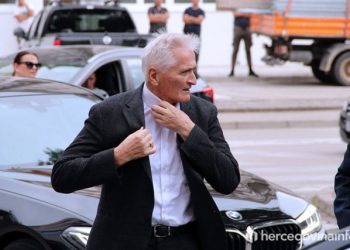 VUKOVIĆ ‘Nevjerojatno je da se Špirićevo sjedenje u fotelji proglašava vitalnim nacionalnim interesom srpskog naroda’