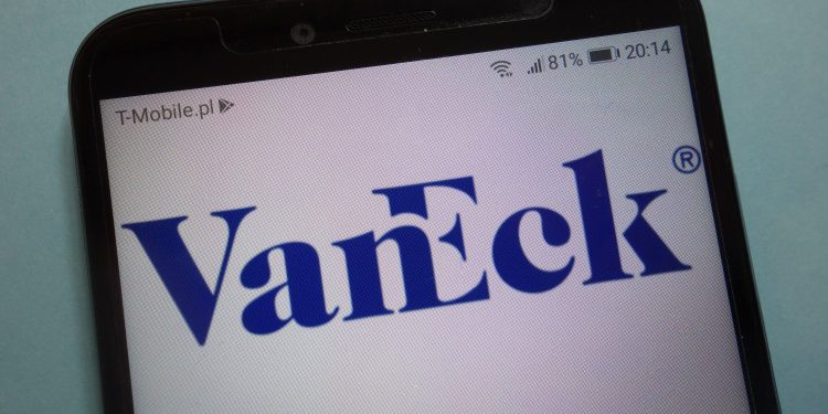 VanEck vidi kako Sol udara 520 dolara u 2024.