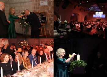 Večera od Kandelore: Evo tko je sve stigao na tradicionalnu svečanost (FOTO)