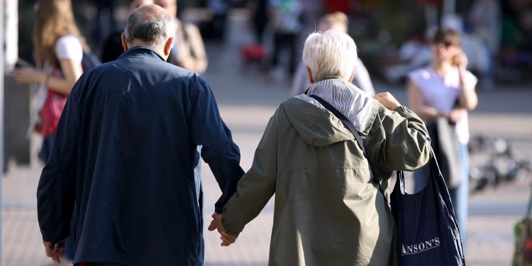 Veliki jaz EU: Gdje mirovine dosežu 78 posto, a gdje padaju na 35 posto plaće