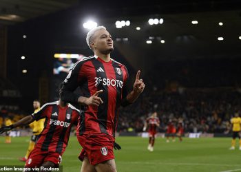 Wolves 1-2 Fulham: Cottagers pojačavaju europske nade s uskom pobjedom u Molineuxu nakon golova Ryana Sessegnona i Rodriga Muniza