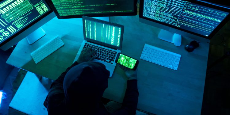 X račun znanstvene stolice Semlera hakiran za promicanje tokena temeljenog na Solani