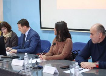 ZANIMLJIVA SJEDNICA Rukovodstvo Skupštine Tuzlanskog kantona podnijelo ostavke