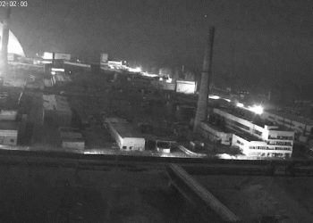 Zaštitna školjka Chernobyl Plant -a koju je pogodio ruski drono, Zelenskyy kaže da je oštećenje “značajno”