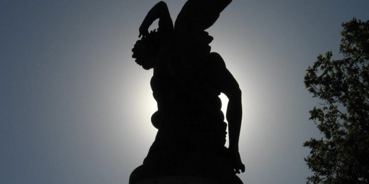 Znate li kako uništiti sotonu? Ovo je njegova najveća slabost