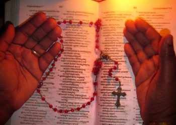 Znate li moćnu milost jedne Zdravo Marije dnevno? ‘Događa se svaki put kad moliš’