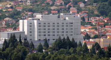 Bolnica na Bijelom brijegu SKB Mostar