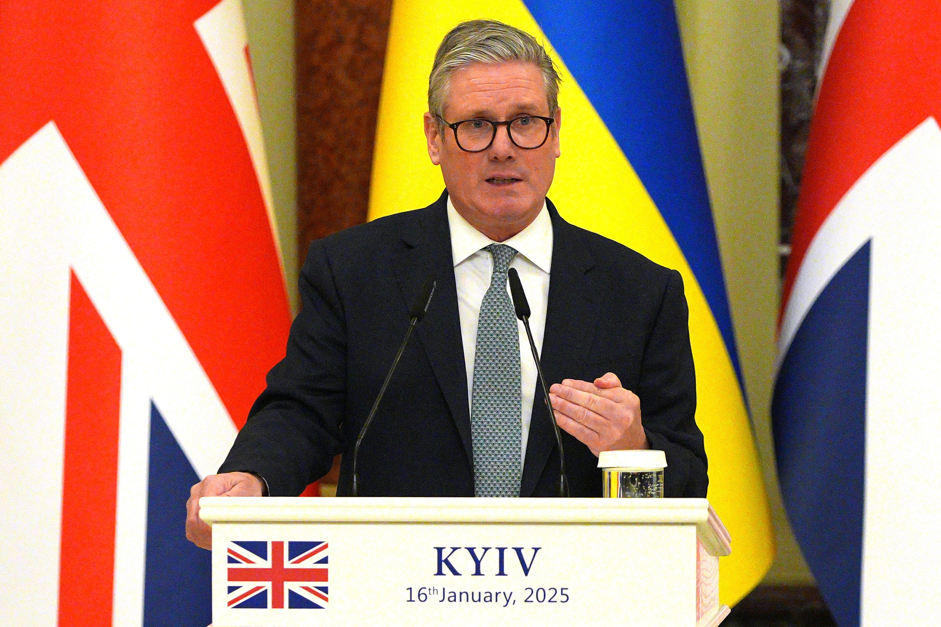 Premijer Keir Starmer u Parizu je za razgovore o Ukrajini s europskim partnerima (Carl Court/PA)